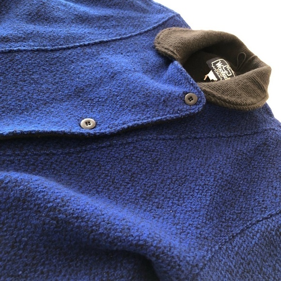 Woolrich Blue Bomber Jacket - Picture 10 of 16